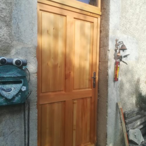 porte d'entrée ancienne mélèze