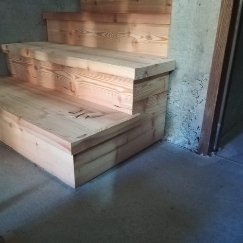 couverture escalier béton vieux bois